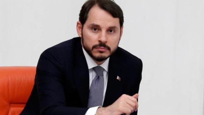 Parlamentomuzun son 30 yılda gördüğü en çekici erkek Berat Albayrak'ta hangisi daha baskın?