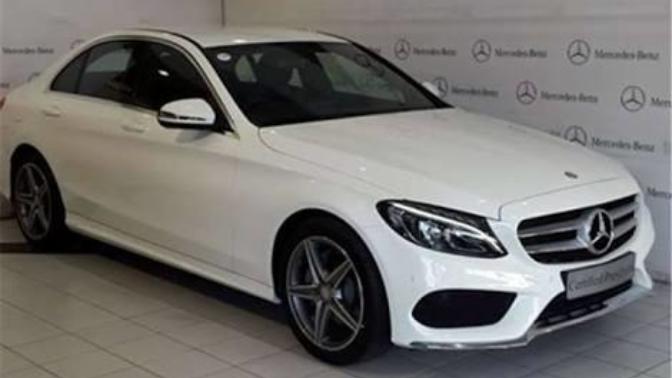 Kızlar, Araba Sevginiz var mı Mercedes mi Bmw mi Hangisi size daha güzel geliyor?