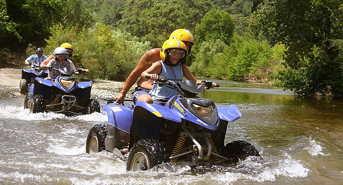 ATV safari ile heyecanlı bir tatile ne dersin?