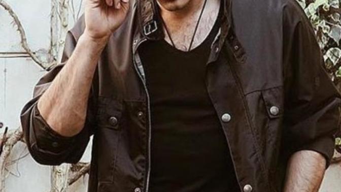 Kızlar, Hangi Ünlü Daha Yakışıklı Dizilerden Bildiğiniz Oyuncular Bunlar Bu Arada Yüz Boy Pos Çekicilik Olarak Hangisi?
