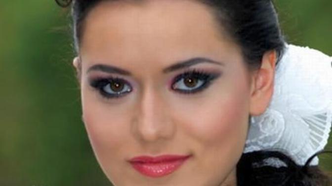 Fahriye Evcen'i beğeniyor musunuz?