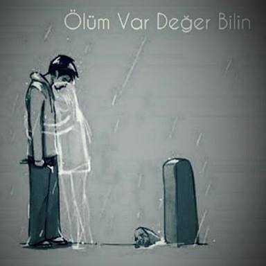 İnsan<br />En çok da ne zaman anlar birşeyin kıymetini bilir misin?<br />Yokluğunda?