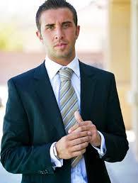 Kızlar, Keiran Lee mi yoksa Johnny Sins mi? Neden?