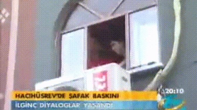 Bir yazar okuma için “ Tatlı tatlı kendinden geçmedir” demiş. Peki sizce?
