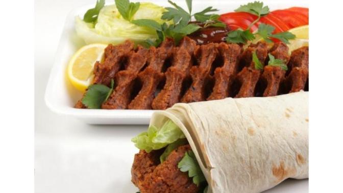 Gecenin bir yarısı tek mesajınızla size çiğköfte getiren sevgili daha mi takdir edilesidir?