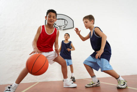 Çocuklarımıza küçük yaştan itibaren sporu aşılamak adına, hangi spor dalı daha etkili olur?