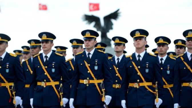 Subay mı daha havalı savcı mı sizce?