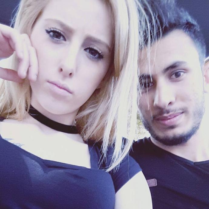 Her gören fakesin diyor sanaldan tanıştığım anlam veremedım fake ne alaka şimdi sizce nasılım fakeyemi benziyorum?