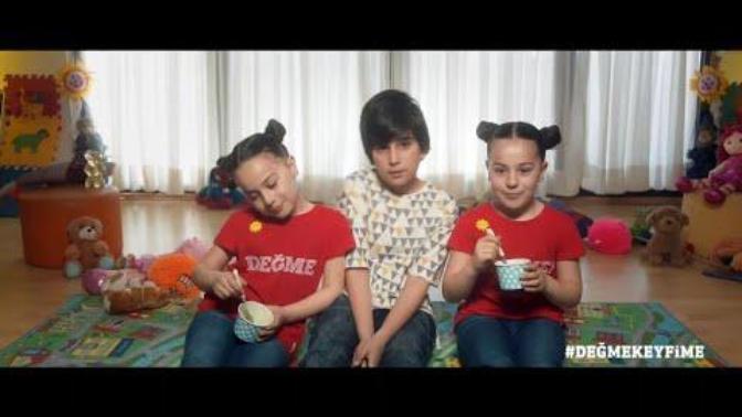“Algida keyif” reklamındaki müziğe bayılıyorum sizin de hoşunuza gidiyor mu?