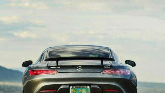BMW M Mİ? MERCEDES AMG Mİ?