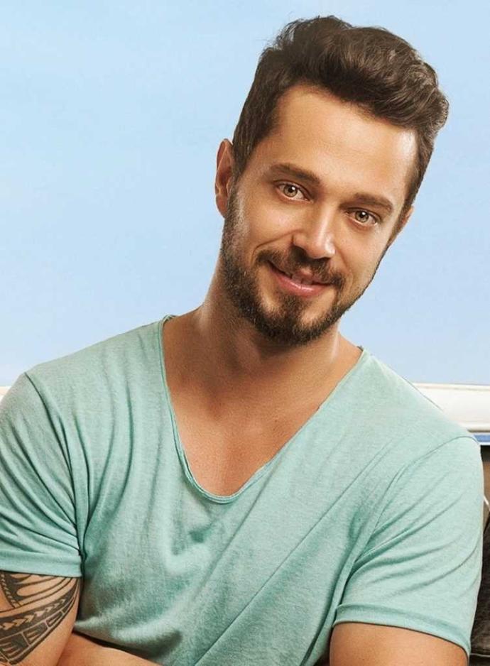 Kızlar kim sizce? Adam mı, Faydee mi, Enrique mi, Tarkan mı, Dalkılıç mı, Boz mu??