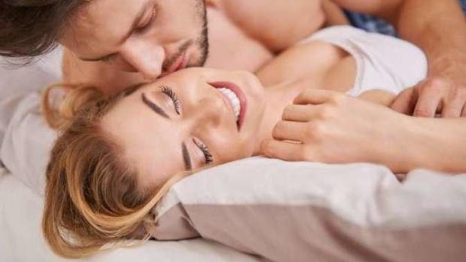 Kadın/erkek, seksi hangi taraf başlatırsa daha çok tatmin olunur?
