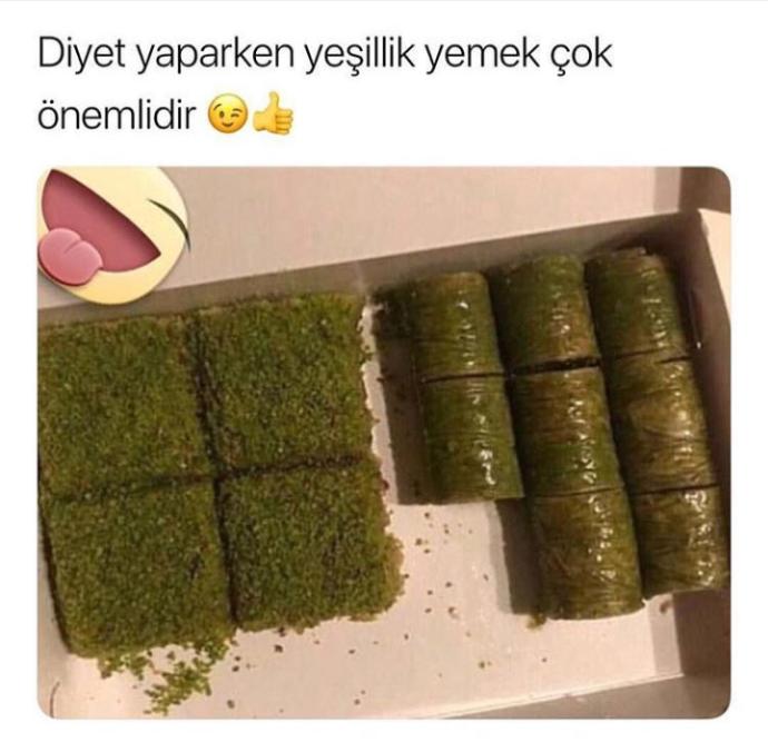 Arkaaaşlar şimdi diyet-miyet yaparken bol bol yeşillik tuketmek yararli midir😀?