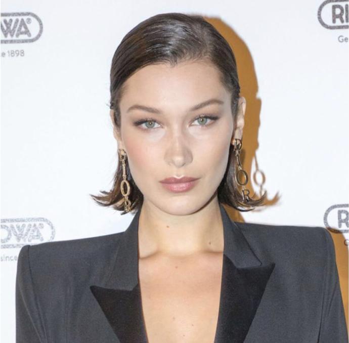 Bella Hadid sizce güzel mi?