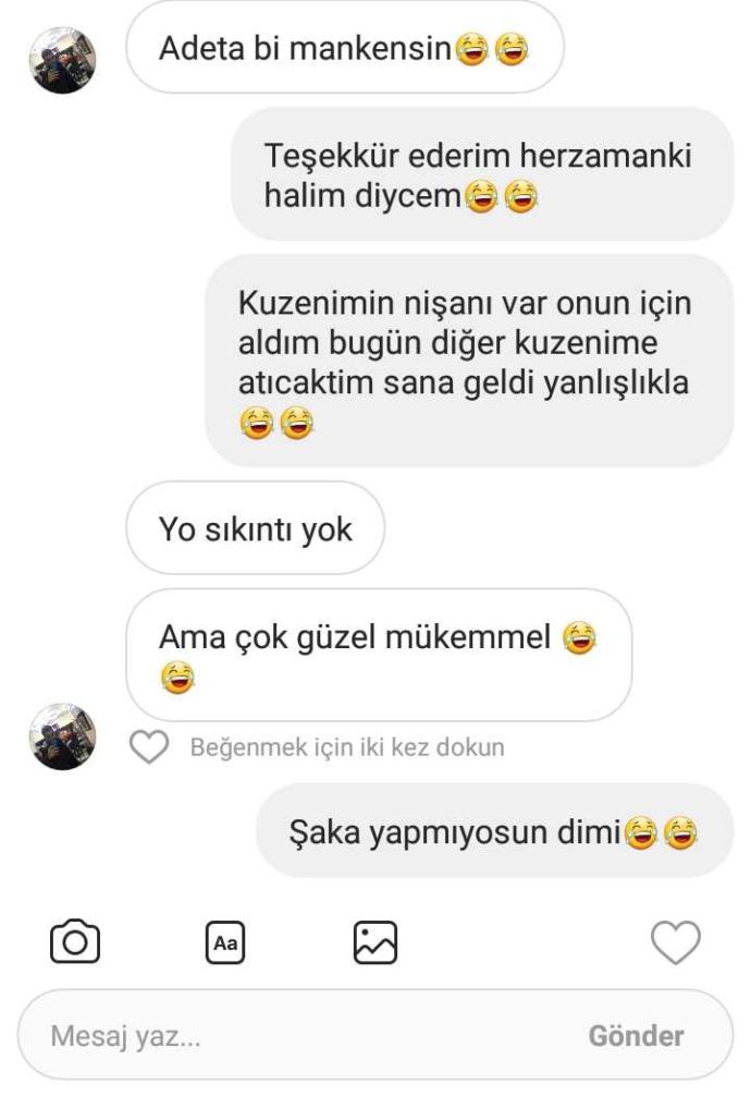 Gerçekten beğenmiş midir yoksa öylesine mi söylemiştir sizce bana karşı biseyler hissediyor mu?🤔🤔🤣?