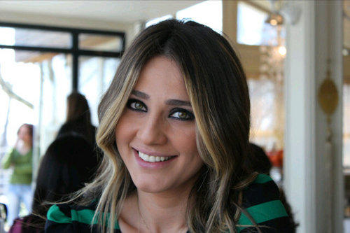 Merve Toy'u güzel buluyor musunuz?