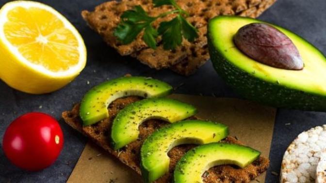 Çok hafif siyahlaşmış avokado bozulmuş mu demektir?