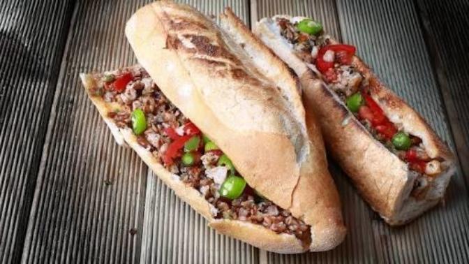 Kokoreç mi? Lahmacun mu?