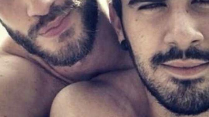 Biz gayler neden hep böyle yakışıklı oluyoruz?