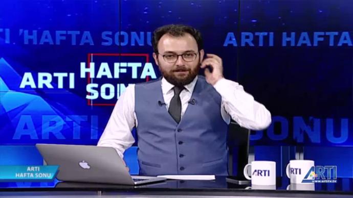 Sunucu Utku Zırığ ses tonu, bakışları ve beden dili yönünden çok çekici, yakışıklı değil ama dikkat çeken cazibesi var. Sizce?