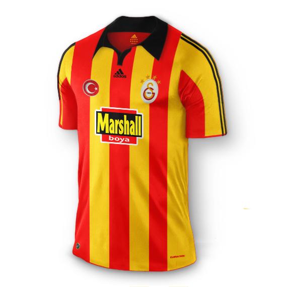 Galatasaray'ın ''sarı-kırmızı'' renklerinin tonu neden zaman içinde değişti? Sizce hangi versiyonu daha iyi?
