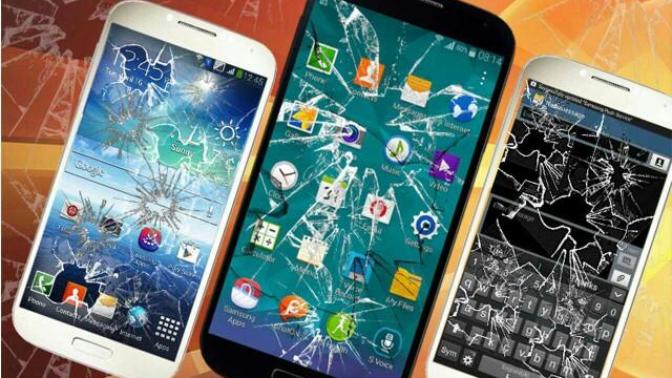Kimlerin telefonunun ekranı kırık/çatlak?