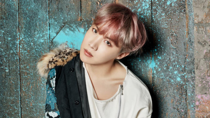 HANGİ BTS ÜYESİ DAHA YAKIŞIKLIII?
