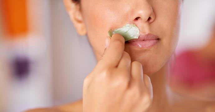 Tüy dökücü krem sonrası sivilcelenme oluştu ne yapmam gerekiyor bu sivilceler nasıl geçer?