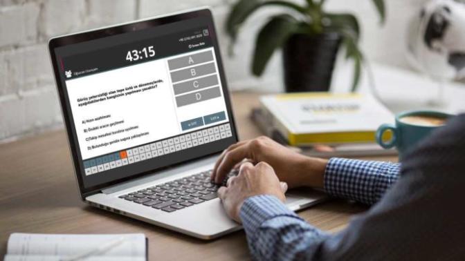 Kameralı online sınavda nasıl kopya çekilir?
