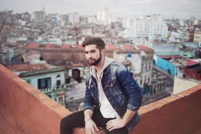 Kaba sert maço erkek mi, tatlı şirin kibar erkek mi?