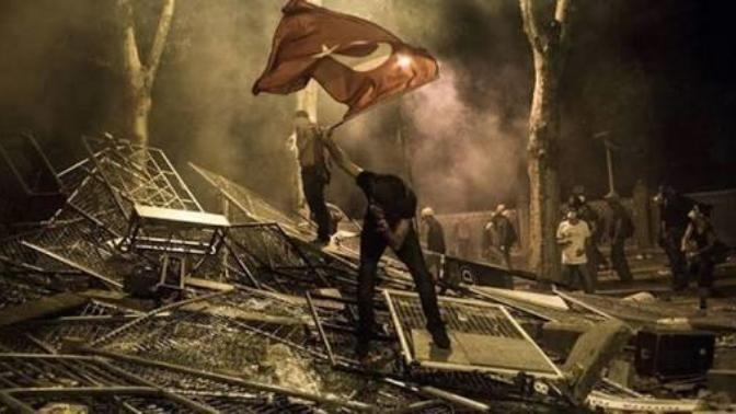 Gezi parkı olayları hakkında ne düşünüyorsunuz?