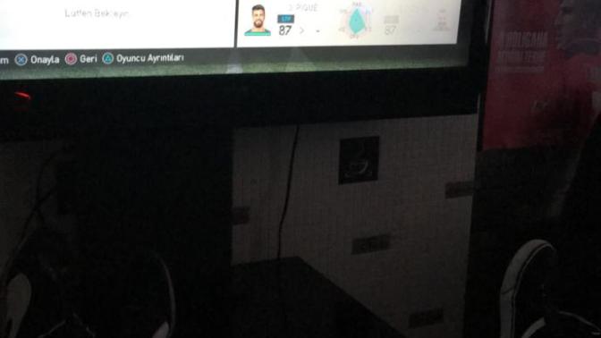 “PlayStation” oynayan sevgiliyi nereden bulabilirim?