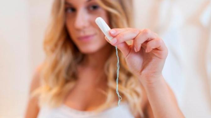 Annenizin denize girerken kulak tıkacı yerine sizin tamponlarınızı kullandığını görseniz ne tepki verirsiniz?