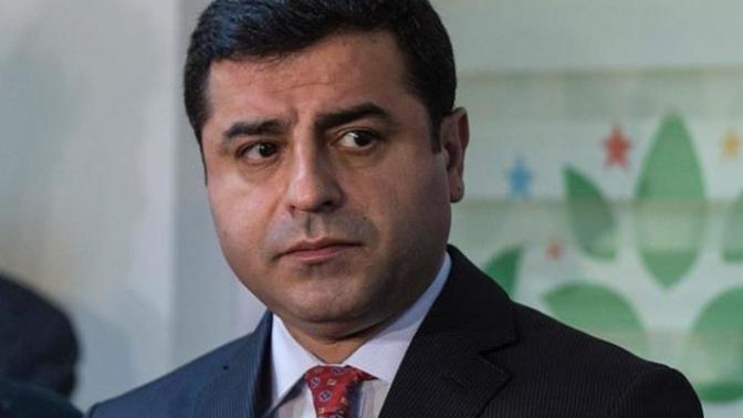 Sizce Selahattin Demirtaş, seçim döneminde serbest bırakılmalı mı?