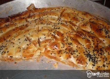 Akşam için yalancı beyti mi patatesli börek mi yapayım ?