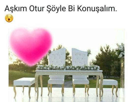 "Bana herkesten farklı bir cümle ile evlenme teklifi et" diyen sevdiceğinize nasıl bir evlenme teklifi ederdiniz?