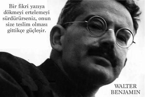 “İnsanlar yalnızca okumak için değil, birlikte yaşamak için de kitap alır” diyen Walter Benjamin’e katılıyor musunuz?