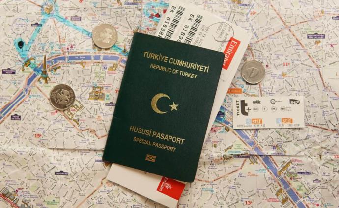 Yeşil pasaport kimler alabilir?