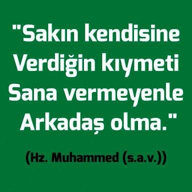 Sevgilim beni sürekli aşağılıyor... Sizce ayrılmalı mıyım?
