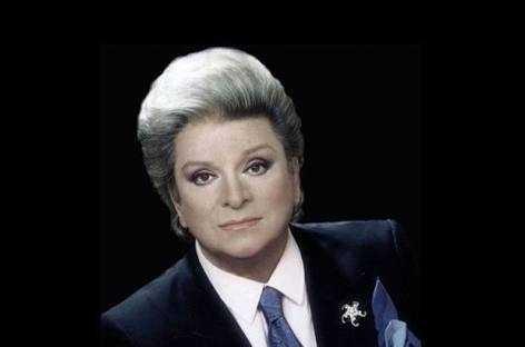 Sizce zamanina damga vurmuş en iyi sanatçı hangisidir ??