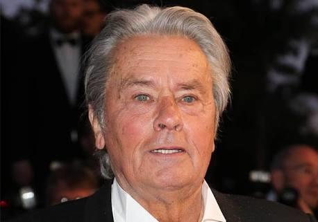 Dünyada alain delon’dan daha yakısıklısı varmı?