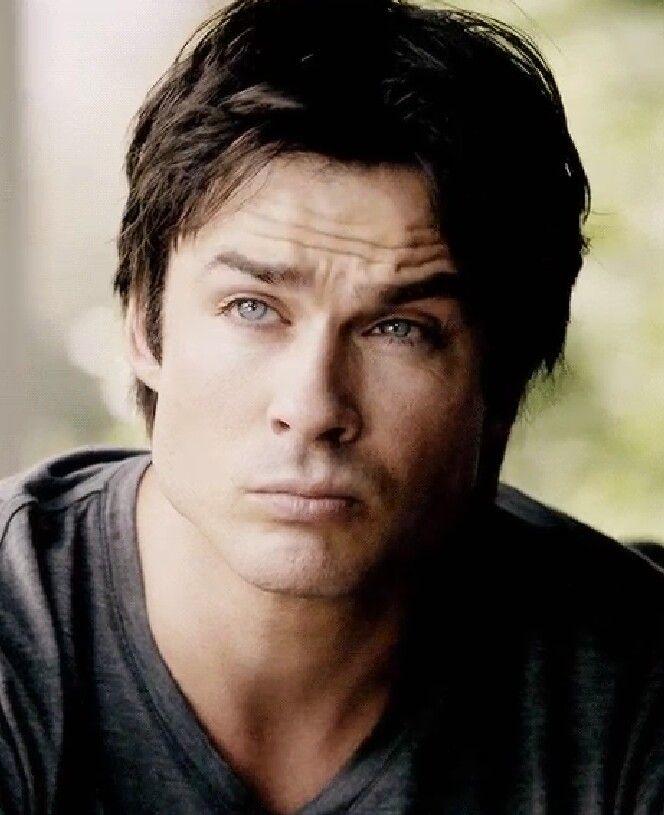 Kızlar, Ian Somerhalder Mi Theo James Mi? Hangisi Daha Yakışıklı?