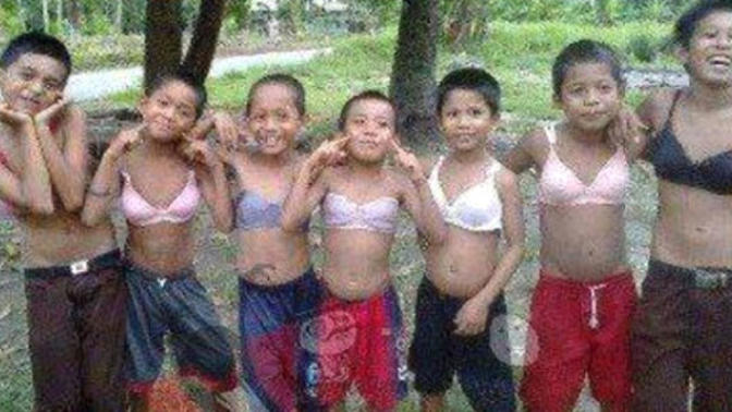 Erkek çocuklarını kız gibi yetiştiren Samoa kültürü hakkında ne düşünüyorsunuz?