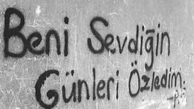 İnsan hiç sevilmeyi özler mi? Mesela sen özledin mi?
