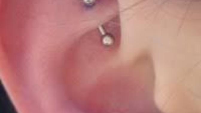 Rook piercing yaptırmak istiyorum acırmı?
