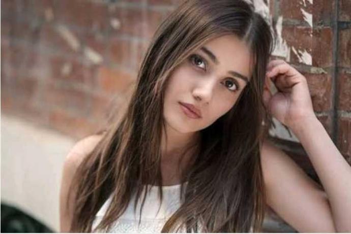 Sevda Erginci mi Hande Erçel mi güzel?