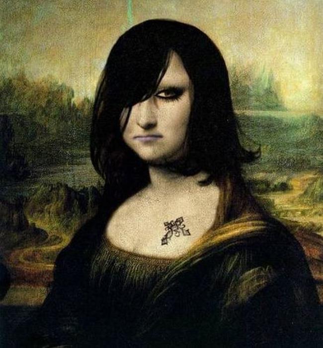 Da Vinci'nin Mona Lisa'dan başka bilinen tablosu yok mu?