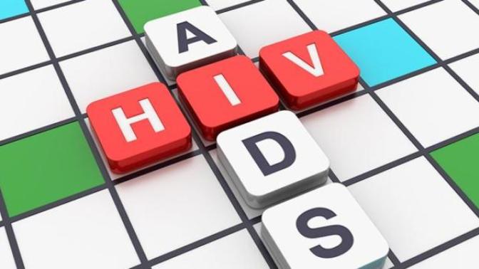 Aids hastalığı kapan eşine karşı nasıl bir tutum sergilersin?