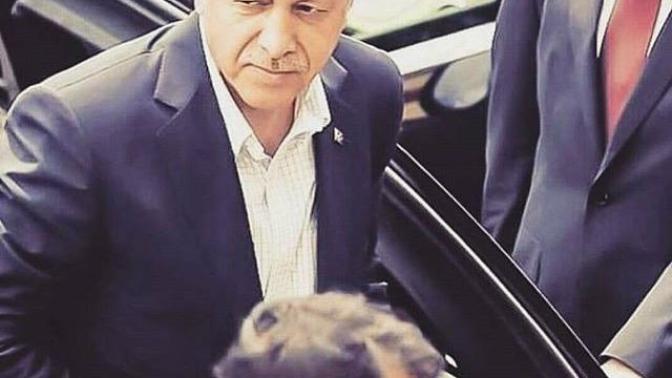Erdoğan'daki karizma hangi siyasetçide var?