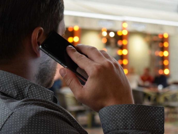 Telefon görüşmesi yapılmadığı halde telefonun meşgul olması mümkün müdür ?